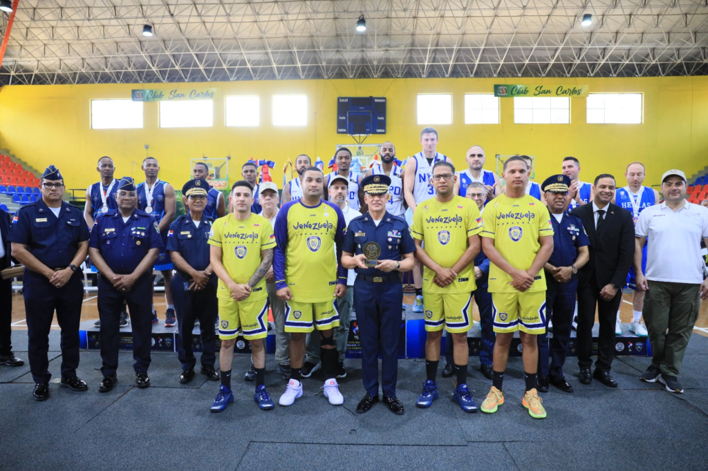 Ceremonia de premiación de baloncesto 3x3 de los Juegos Mundiales de Policía USIP 2026, fotografía 1