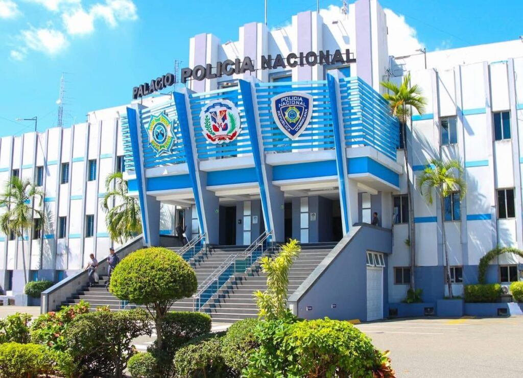 Fachada del Palacio de la Policía Nacional